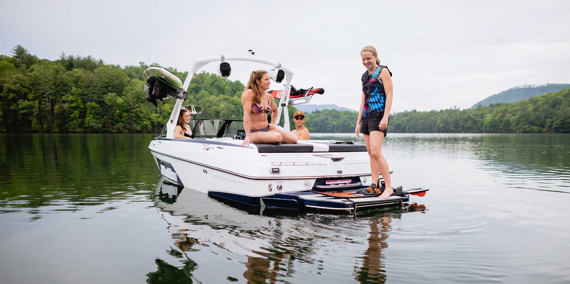 Wakesetter 20 VTX The Most Versatile Crossover Lake Oswego Malibu Boats